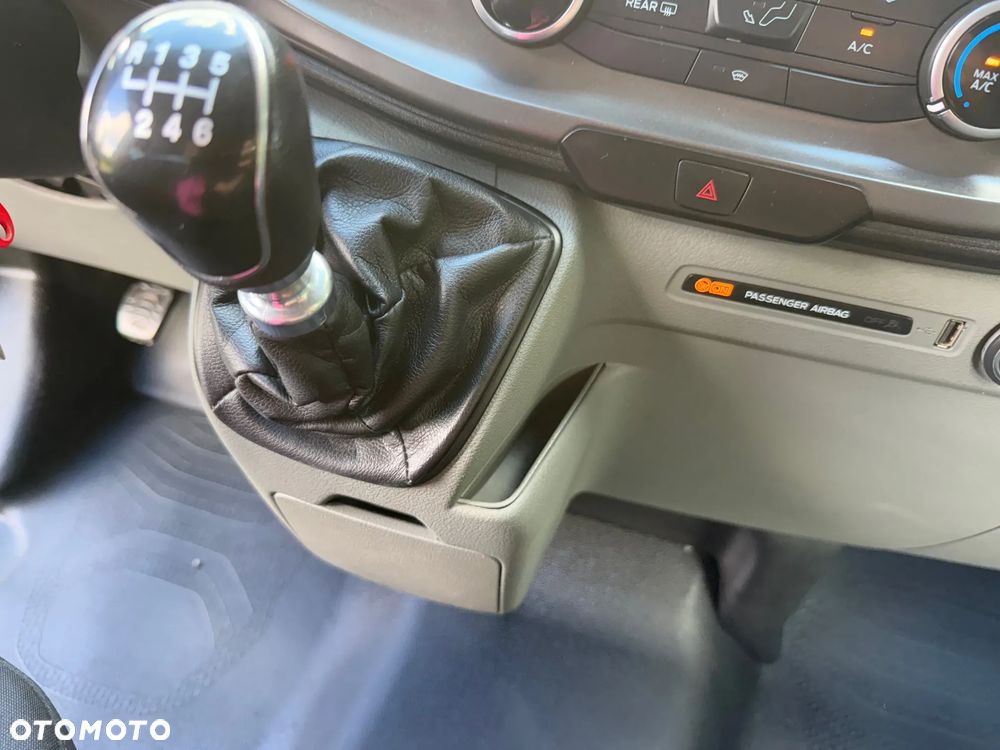 Ford Transit Custom 290 L2H1 Limited - 21