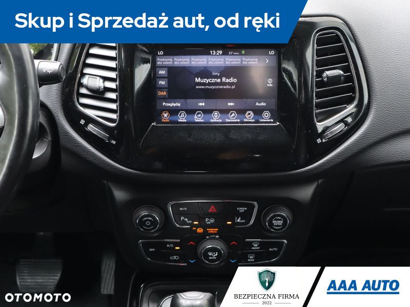Jeep Compass - 14