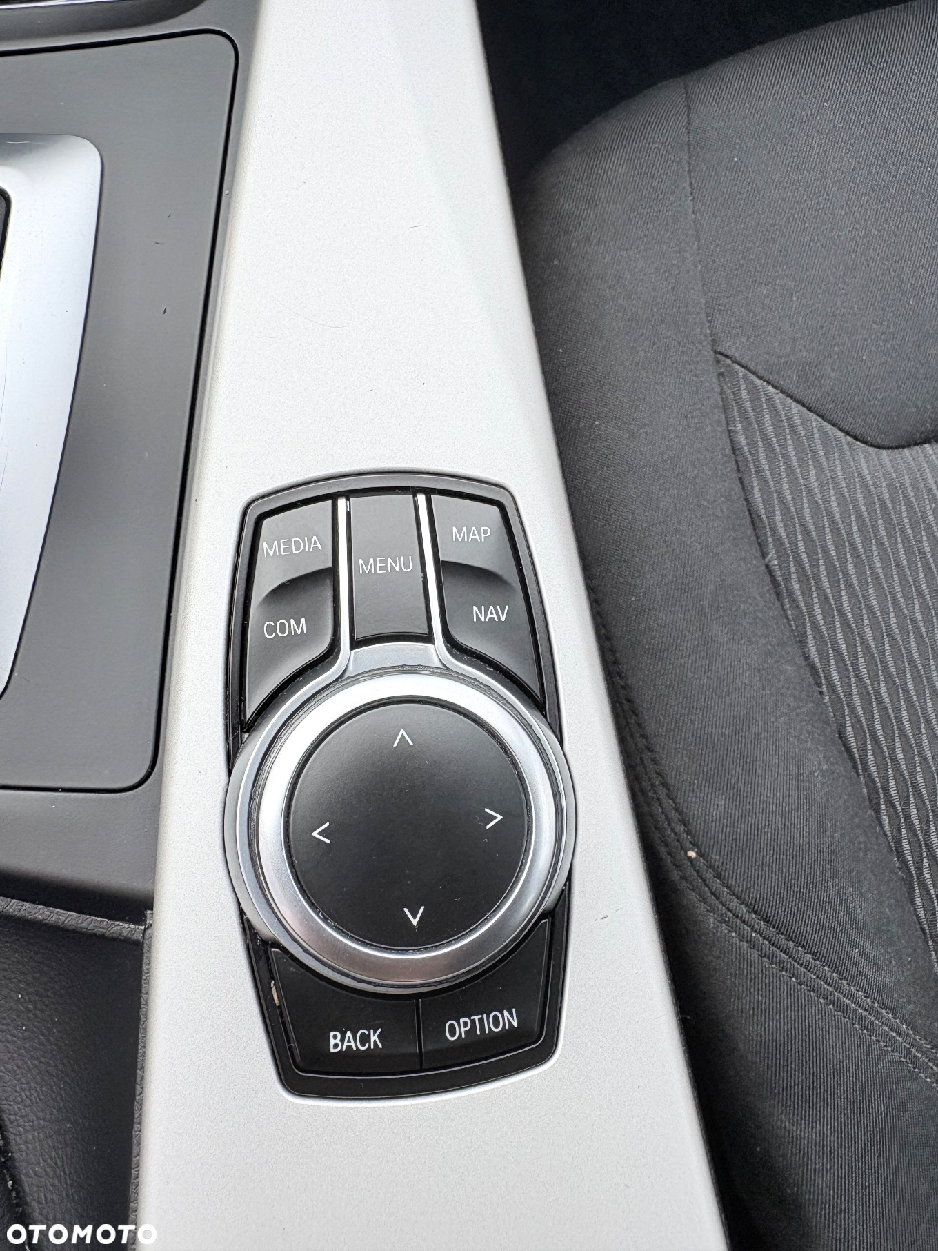BMW Seria 3 318d Touring - 31
