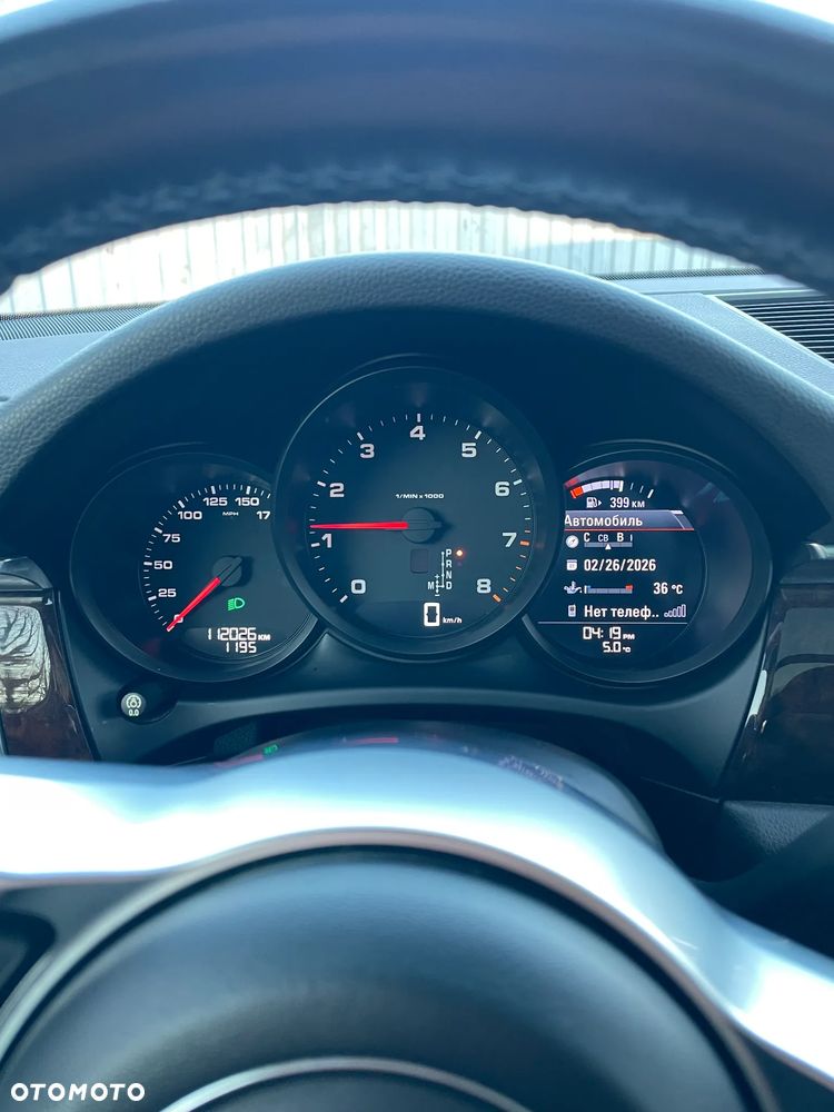 Porsche Macan - 21