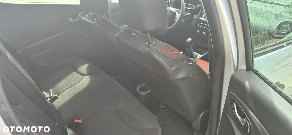Renault Clio 1.2 16V Life - 19