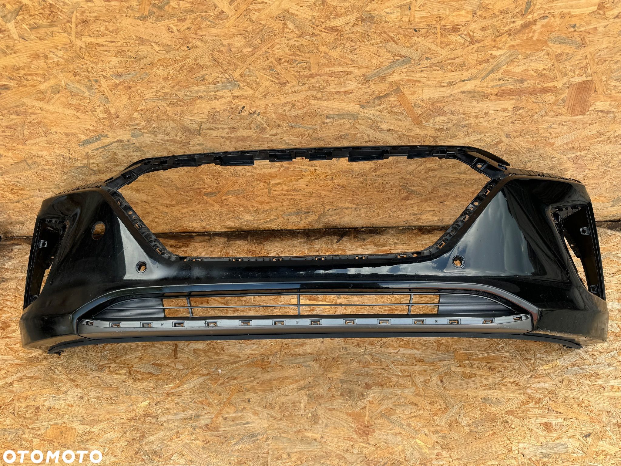 ZDERZAK PRZÓD PRZEDNI HYUNDAI IONIQ IV 4 16-19 KRATKA 86511-G2000 86560-G2100 ORYGINAŁ - 1