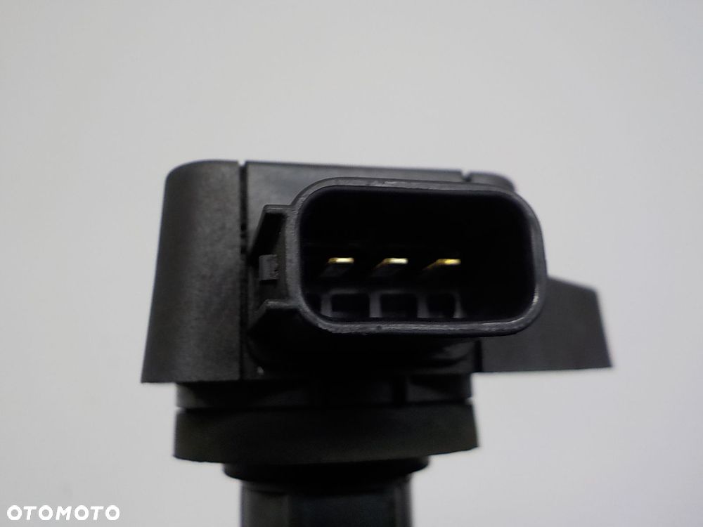 HONDA CIVIC VII 1.4 1.6 16V CEWKA ZAPŁONOWA DENSO - 8