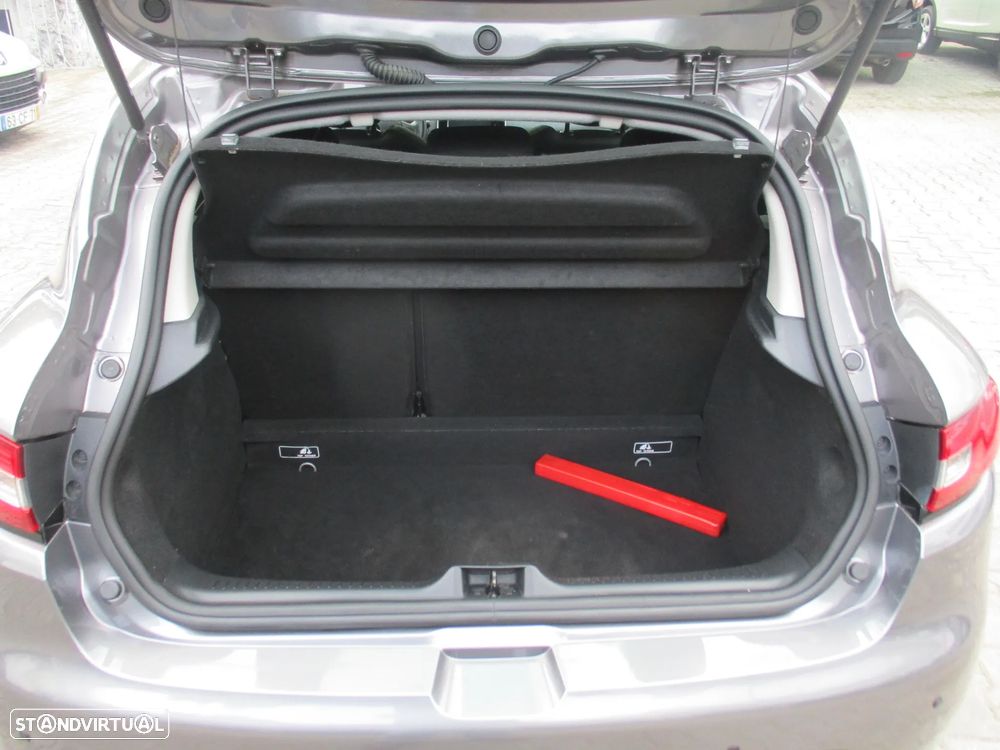 Renault Clio 0.9 TCe Limited - 24