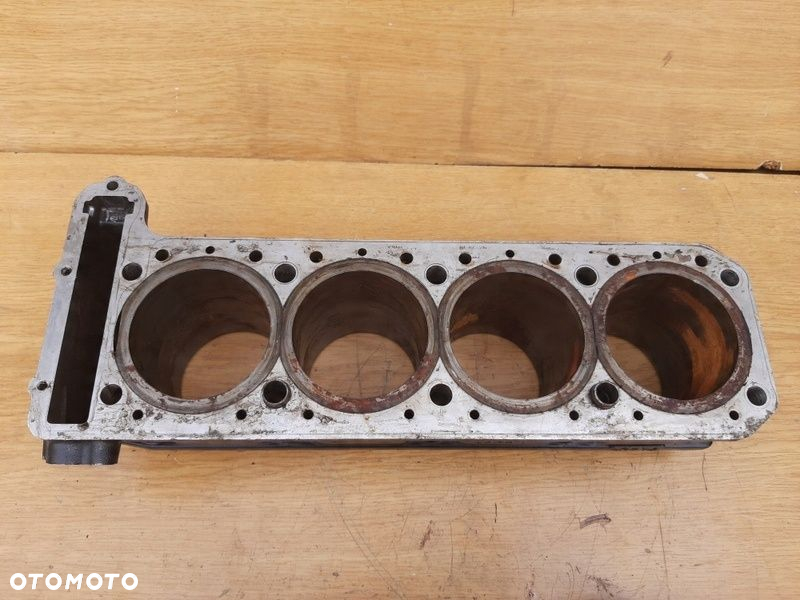 CYLINDER CYLINDRY TŁOKI KAWASAKI ZX10 TOMCAT - 8