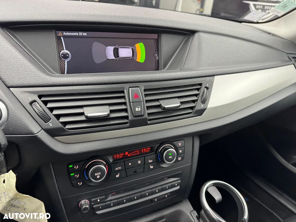 BMW X1 xDrive20d - 26