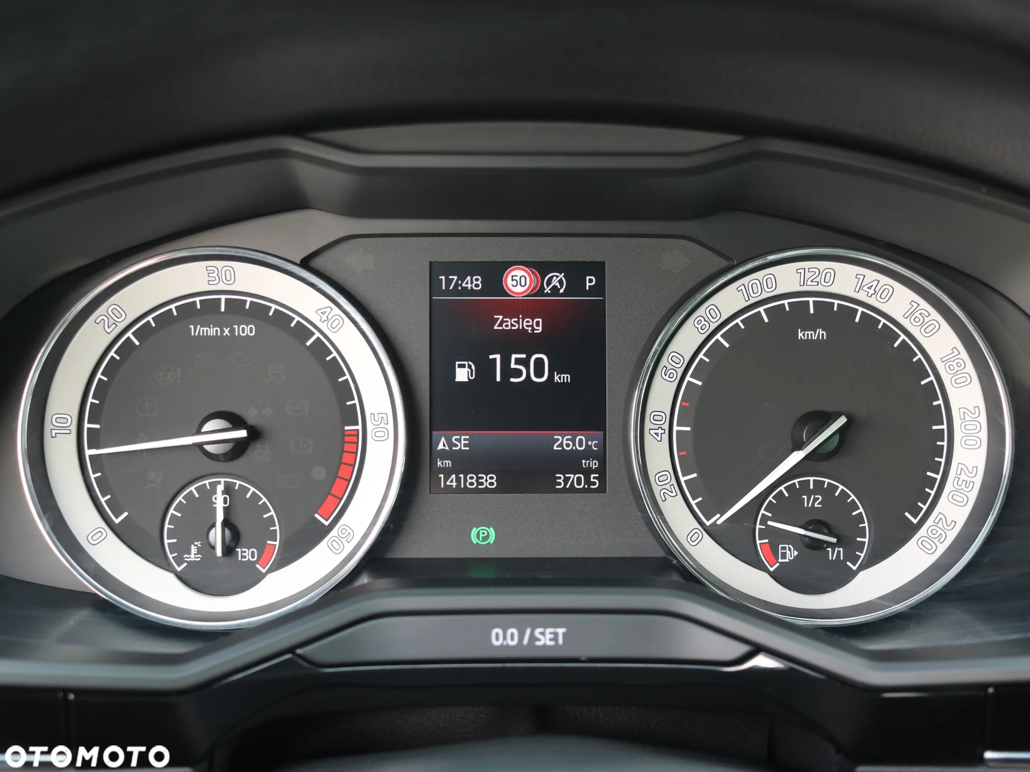 Skoda Superb Combi 2.0 TDI DSG L&K - 26