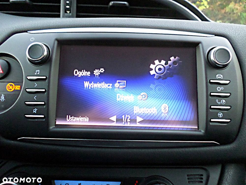 Toyota Yaris - 16
