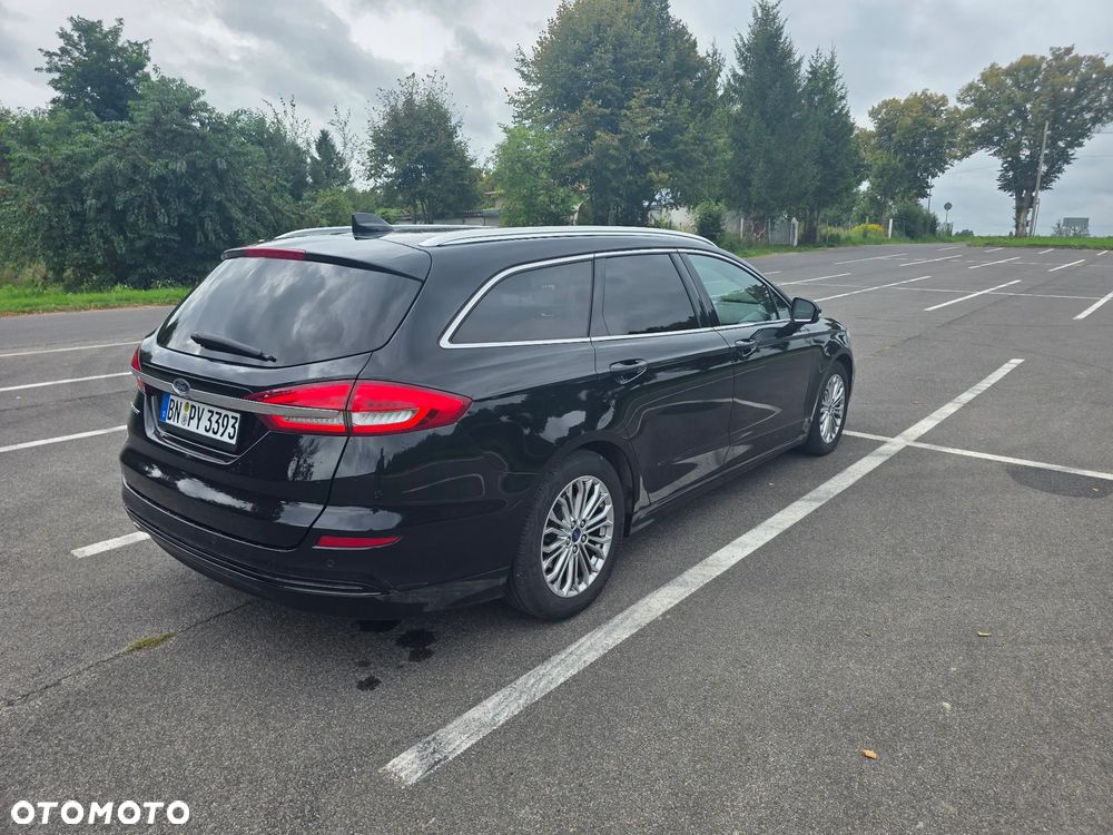 Ford Mondeo - 4