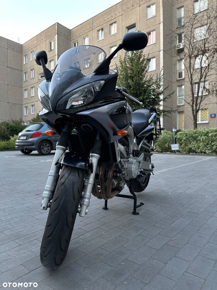 Yamaha FZ6 - 22