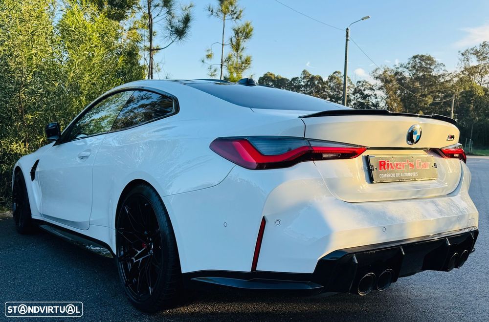 BMW M4 Competition xDrive - 21