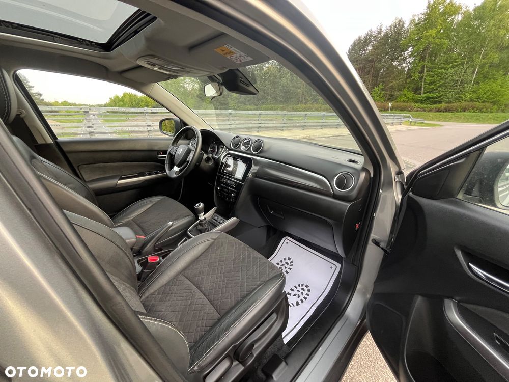 Suzuki Vitara 1.4 Boosterjet Hybrid Comfort+ - 9