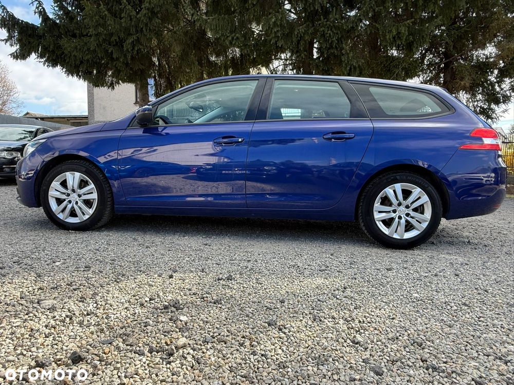 Peugeot 308 1.5 BlueHDi Active Pack Business S&S EAT8 - 39