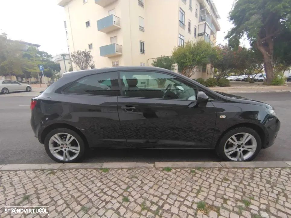 SEAT Ibiza SC 1.6 TDi Sport DPF - 2
