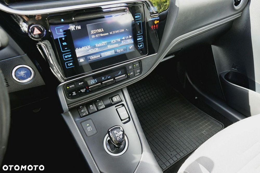 Toyota Auris Hybrid 135 Comfort - 22