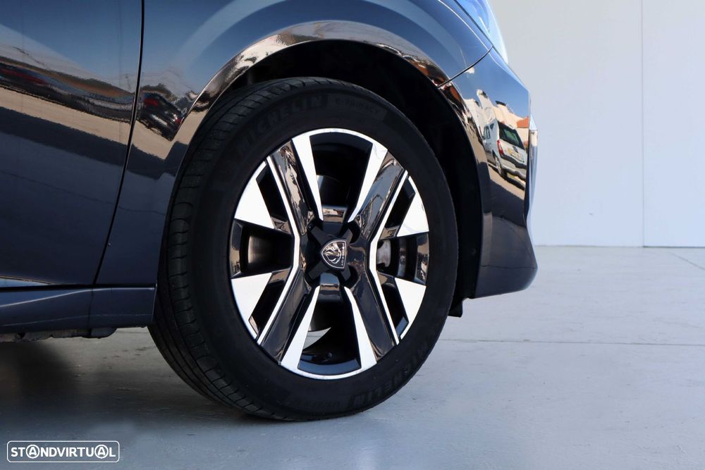 Peugeot 208 1.2 Hybrid Allure e-DCS6 - 11
