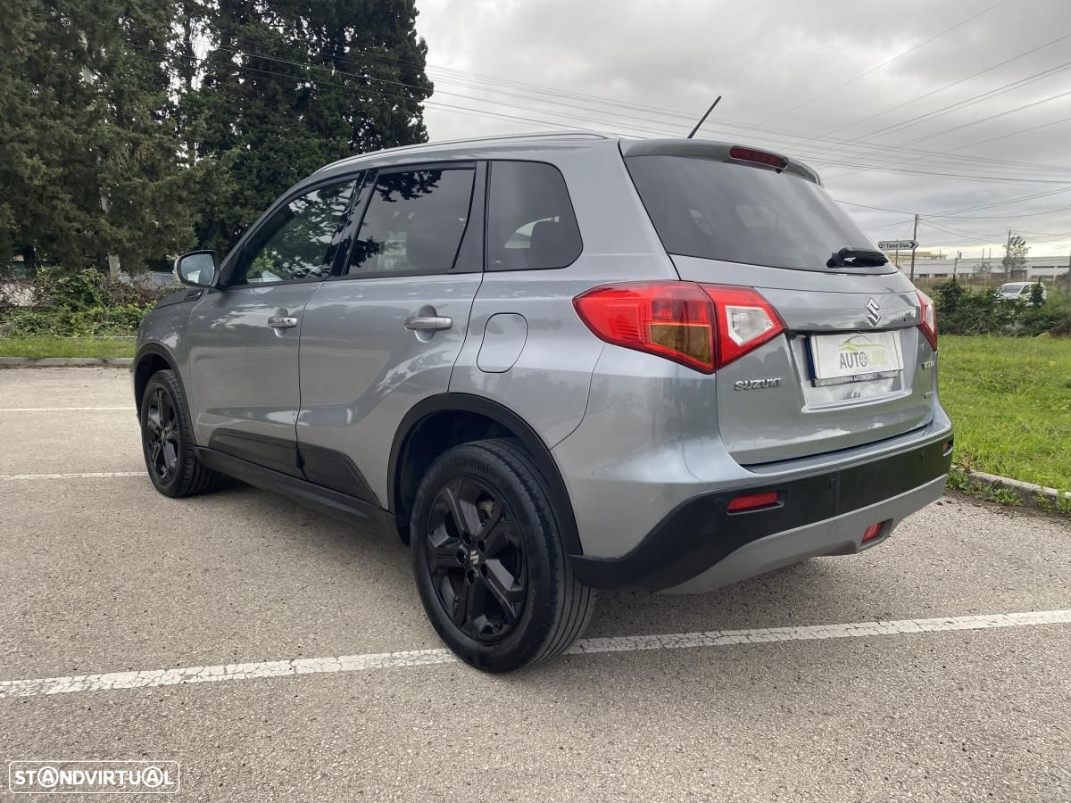 Suzuki Vitara 1.4T GLX 4WD - 5