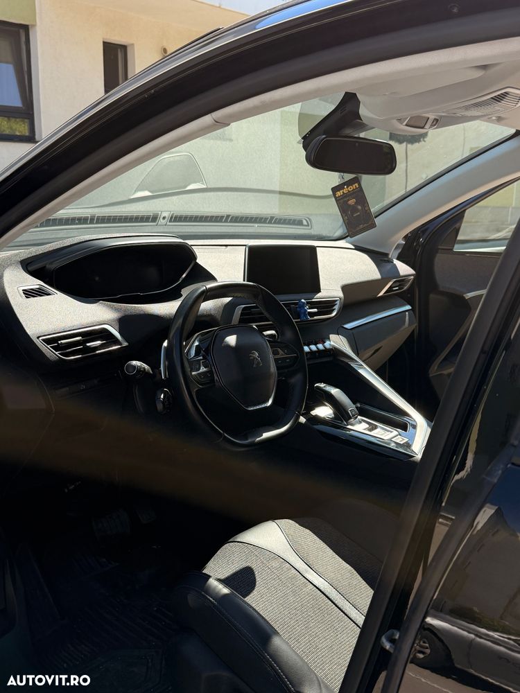 Peugeot 3008 BlueHDi 130 Stop & Start EAT8 Allure - 5