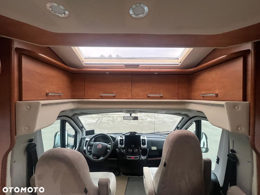 Carthago CHIC C-LINE T Plus 4.7H - 18