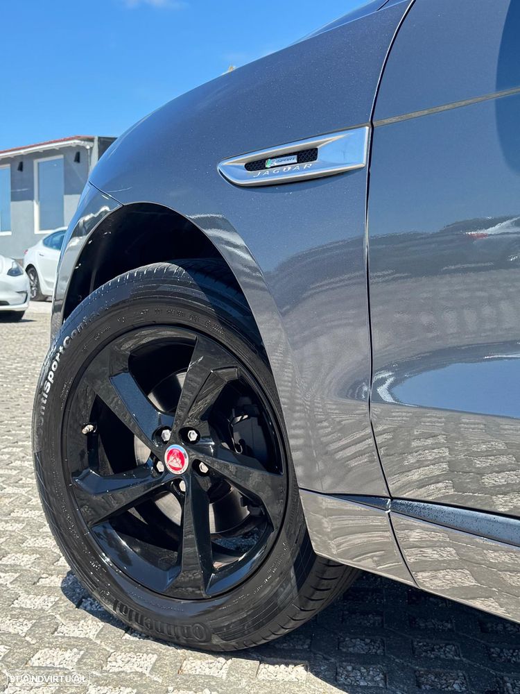 Jaguar F-Pace 20d Aut. Pure - 12
