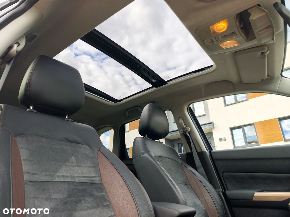 Suzuki Vitara 1.6 DDiS (4x4) Allgrip Comfort+ - 23