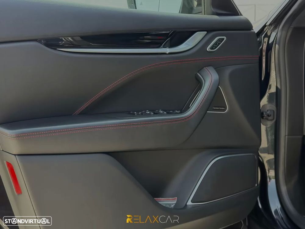 Maserati Levante 3.0 V6 - 10