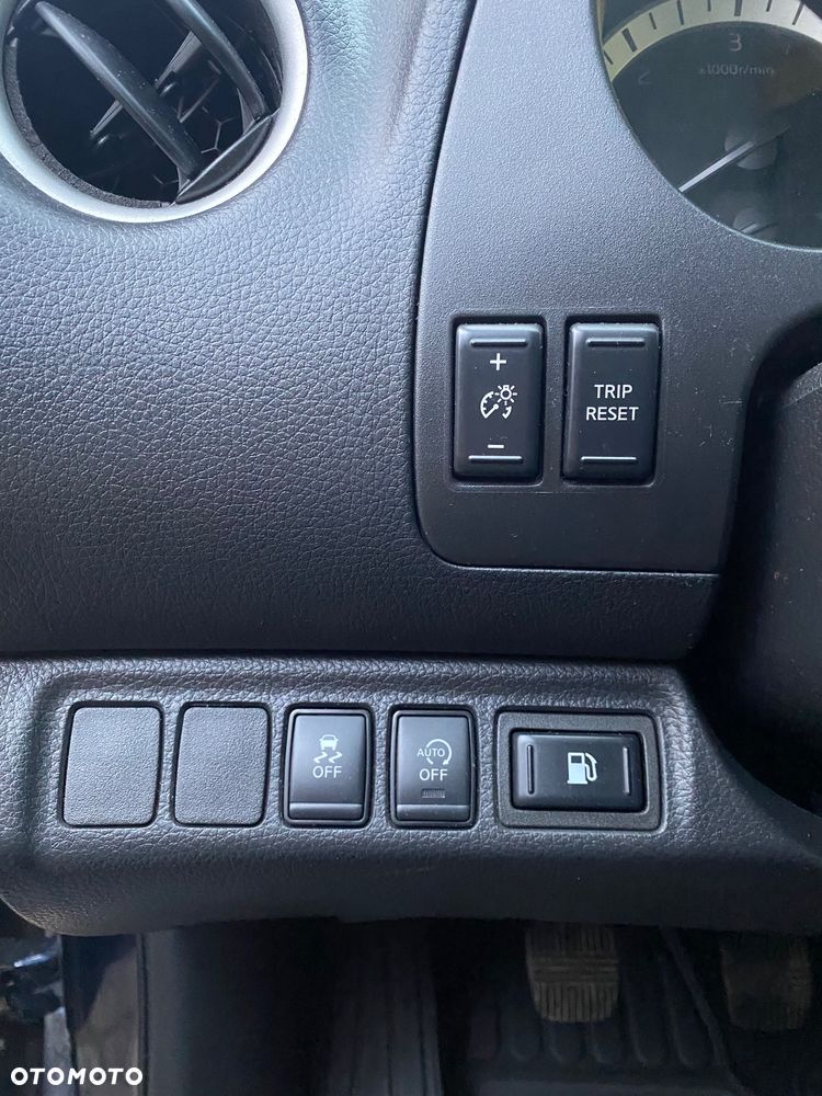 Nissan Navara - 16