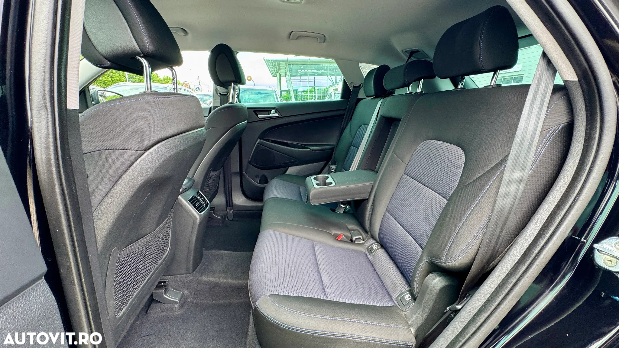 Hyundai Tucson 1.6 GDI 2WD Pure - 12
