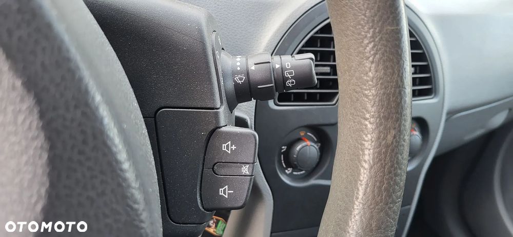 Renault Modus - 25