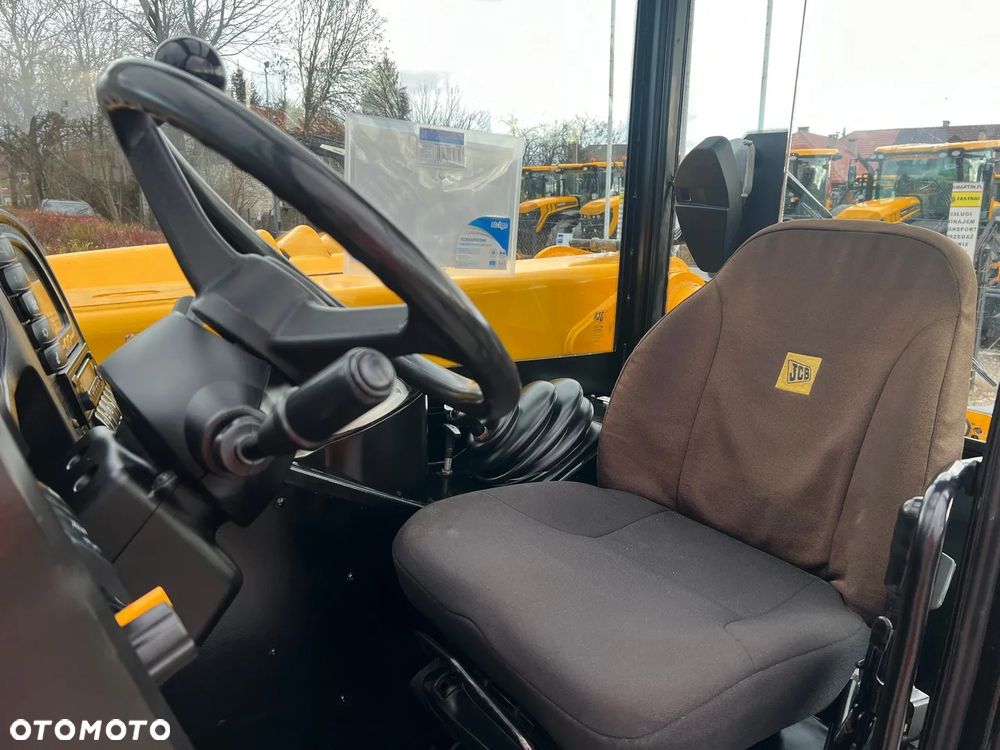 JCB 526-56 AGRI TURBO - 8