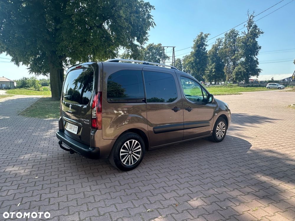 Peugeot Partner Tepee 98 VTi Family - 13