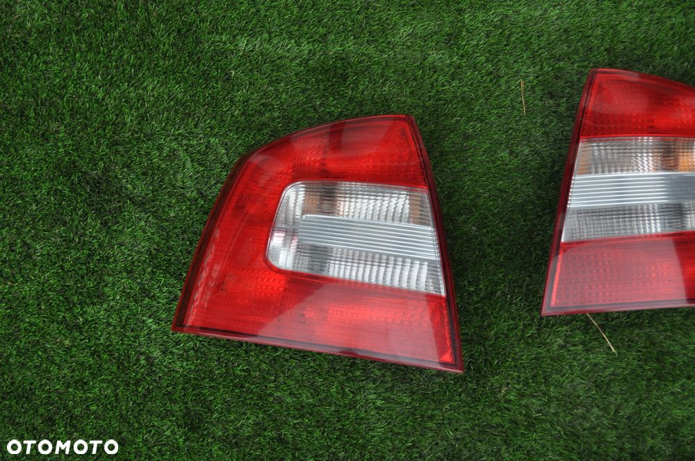 skoda octavia II lampa lewa WYSYŁKA - 2