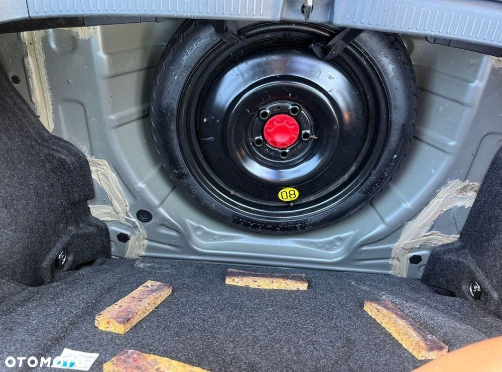 Toyota Auris - 18