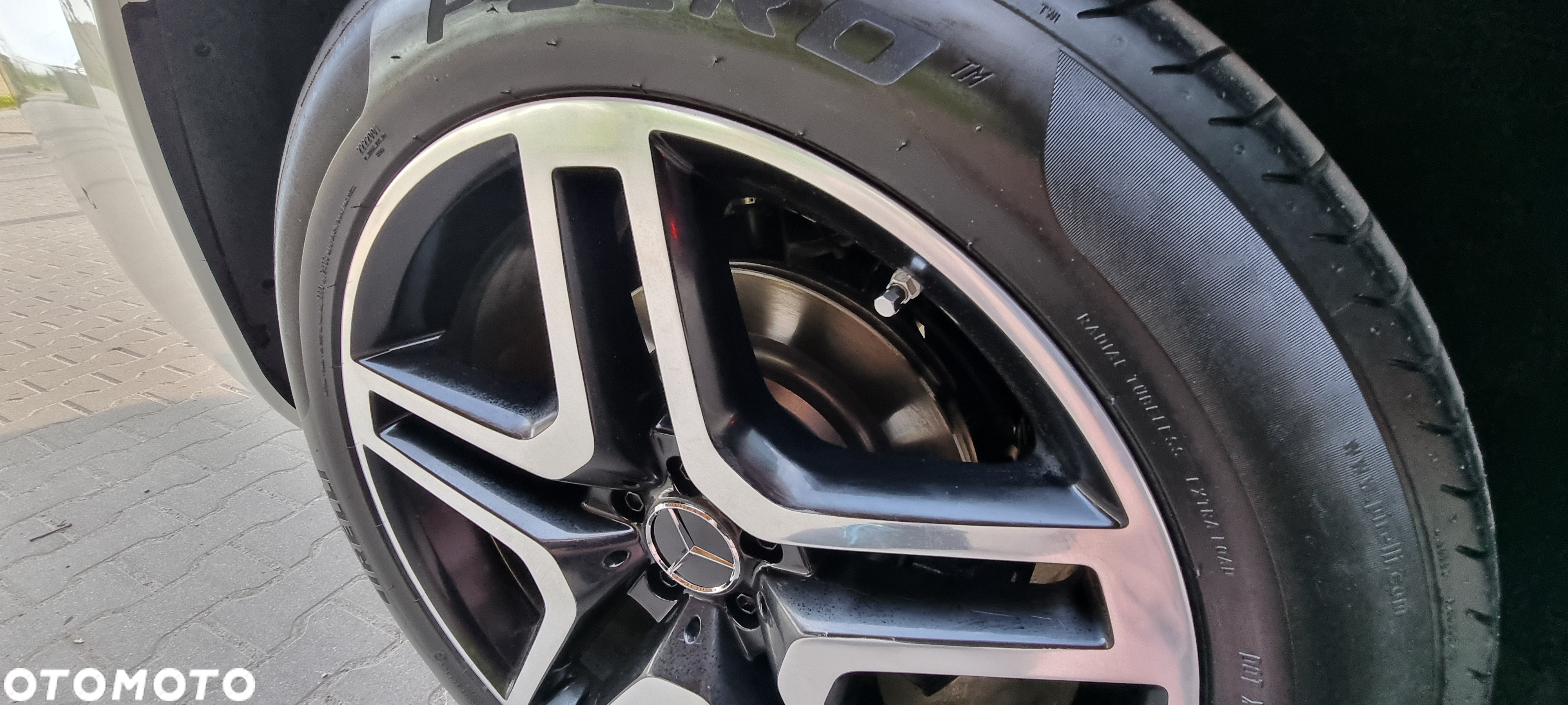 Mercedes-Benz GLS 350 d 4-Matic - 34