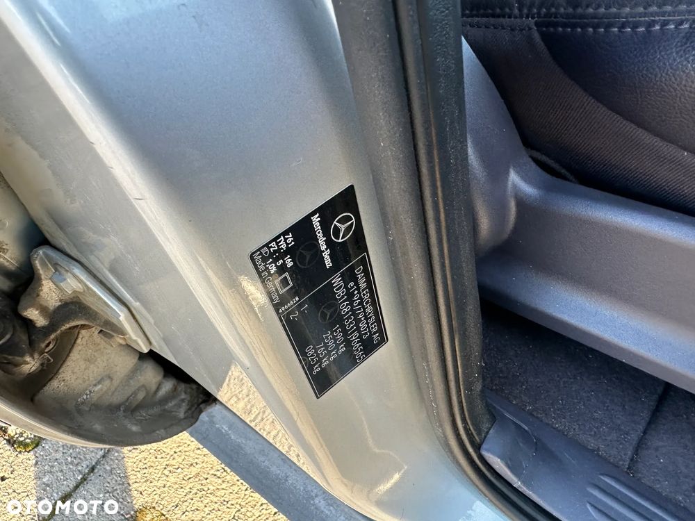 Mercedes-Benz Klasa A 160 L Avantgarde Piccadilly - 16