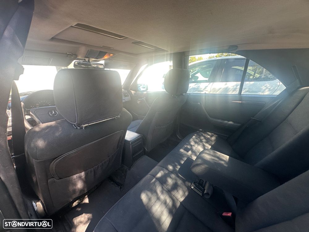 Mercedes-Benz C 250 TD Elegance - 6