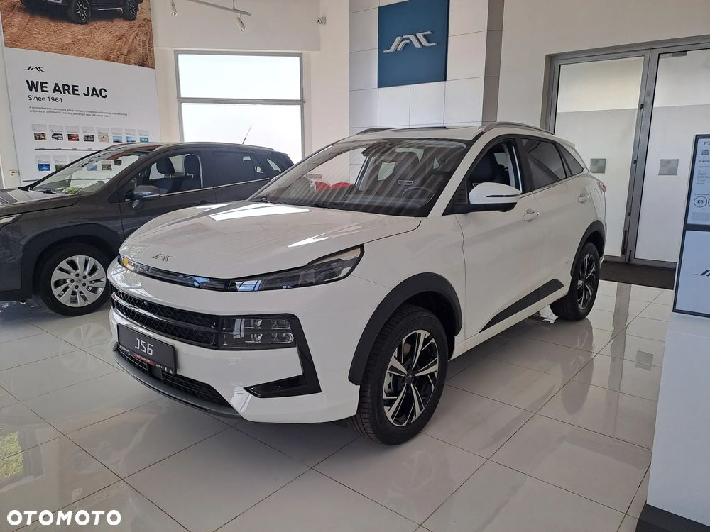 JAC JS6 DCT - 1