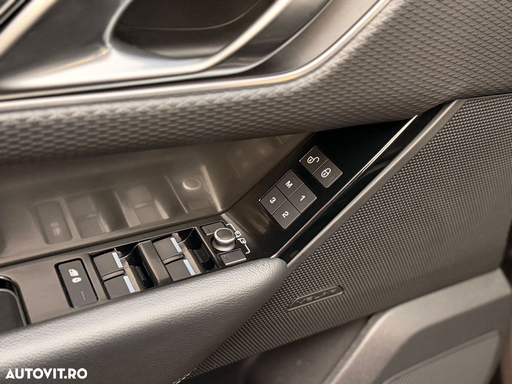 LAND ROVER Range Rover Velar 2018 — imagine 10