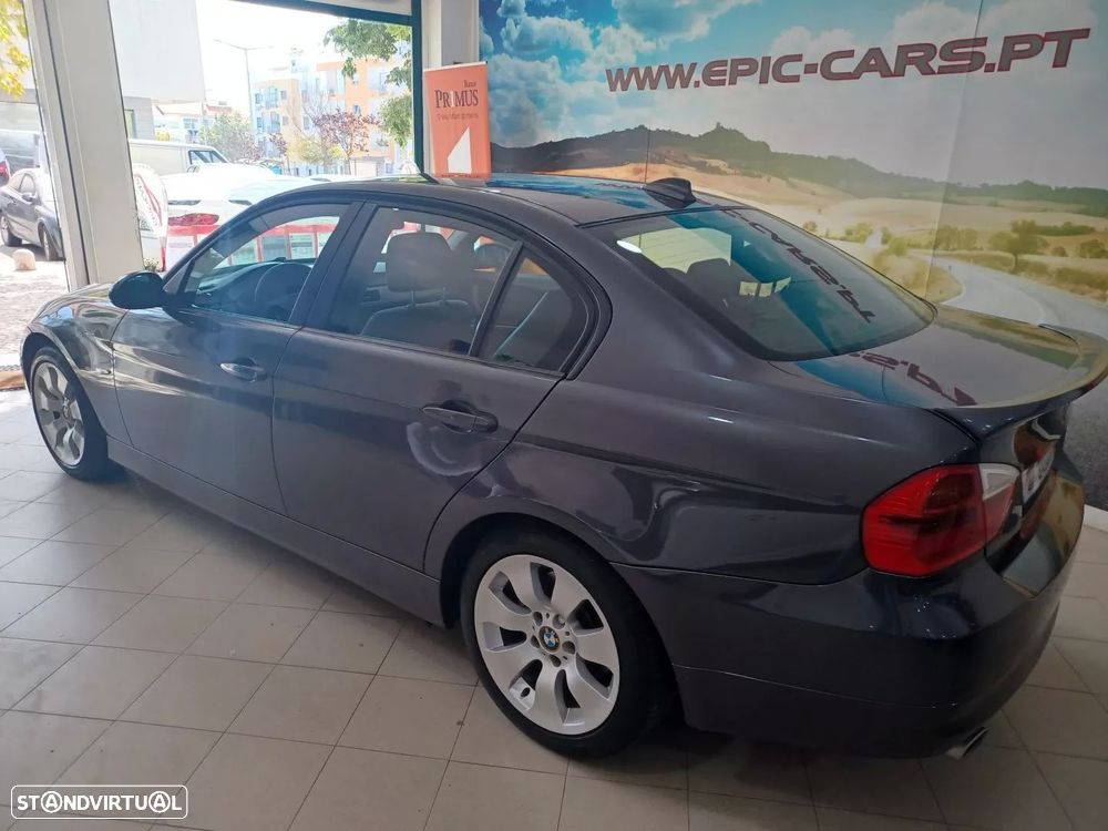 BMW 318 d - 6
