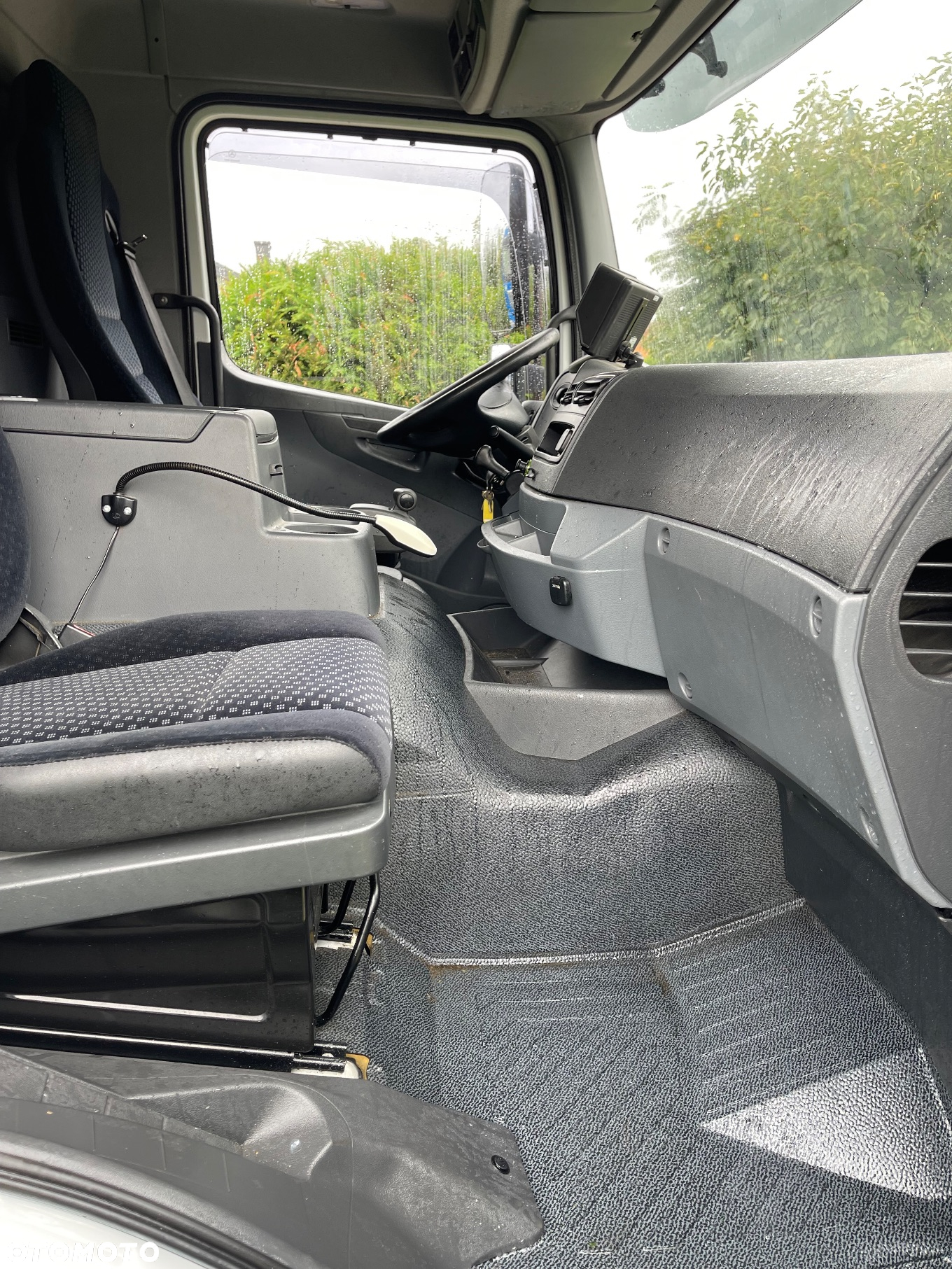 Mercedes-Benz AXOR 1824 euro 5 - 16