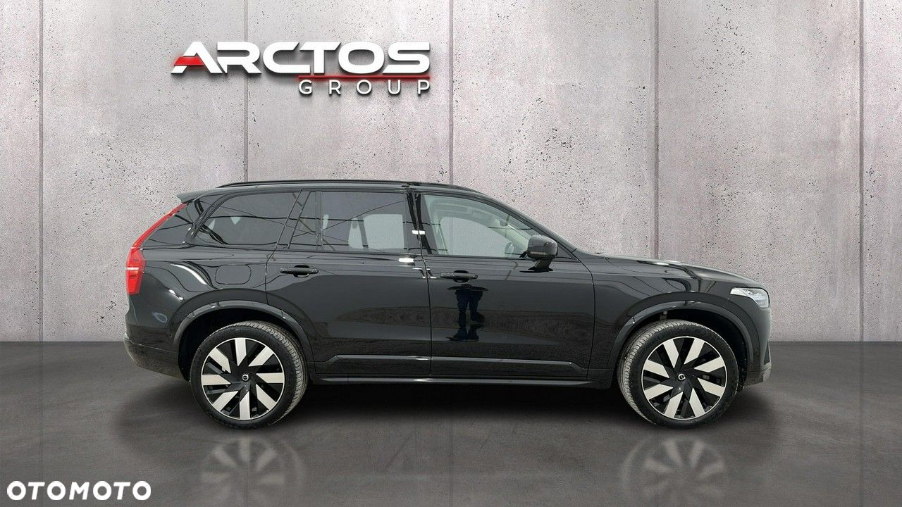 Volvo XC 90 T8 AWD Plug-In Hybrid Ultimate Dark 7os - 6