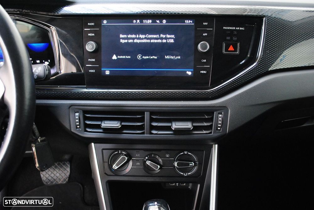 VW Polo 1.0 TSI Life DSG - 18