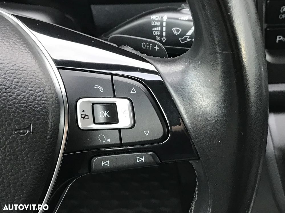 Volkswagen Caravelle T6.1 2.0 TDI 150 kW LR Comfortline DSG 4M - 23