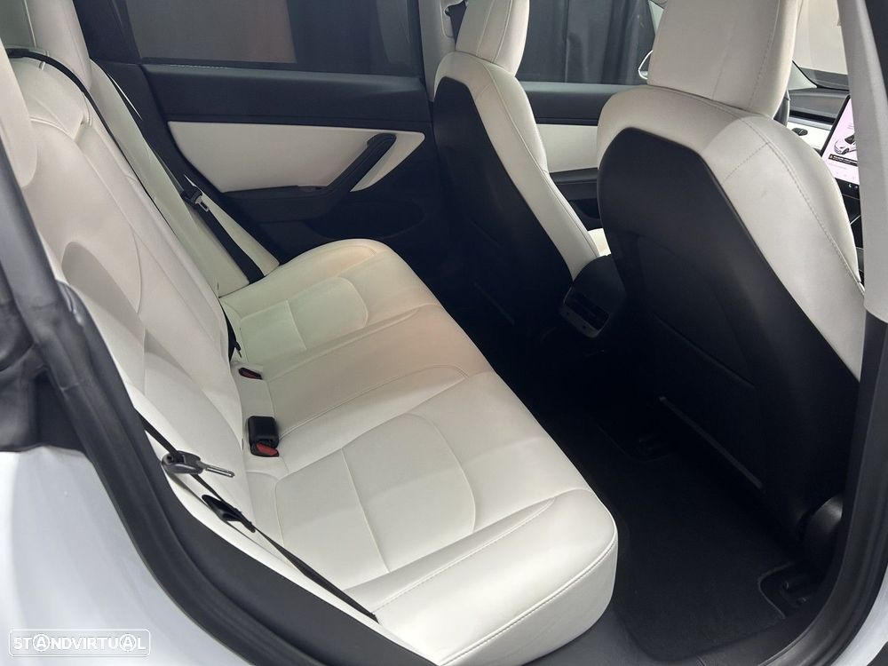 Tesla Model 3 Performance Dual Motor AWD - 13
