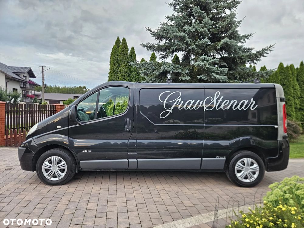 Renault Trafic - 2