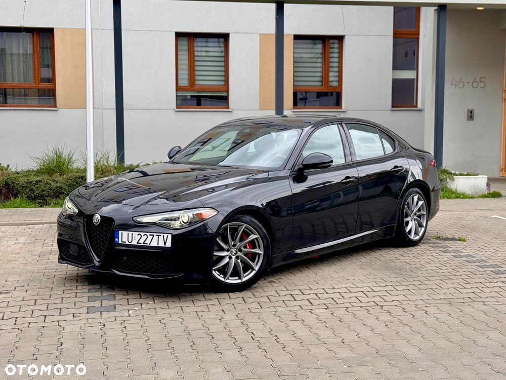 Alfa Romeo Giulia 2.0 Turbo 16V AT8 Veloce - 1
