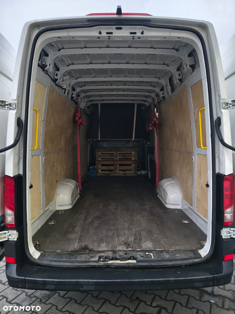 Volkswagen Crafter - 17