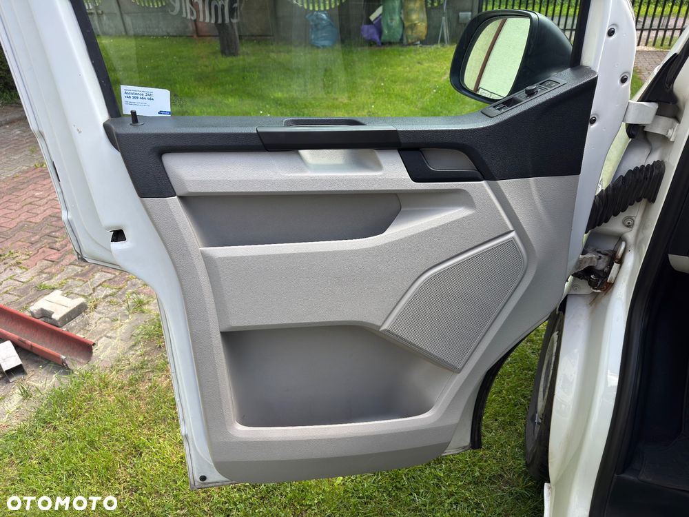 Volkswagen Transporter - 17