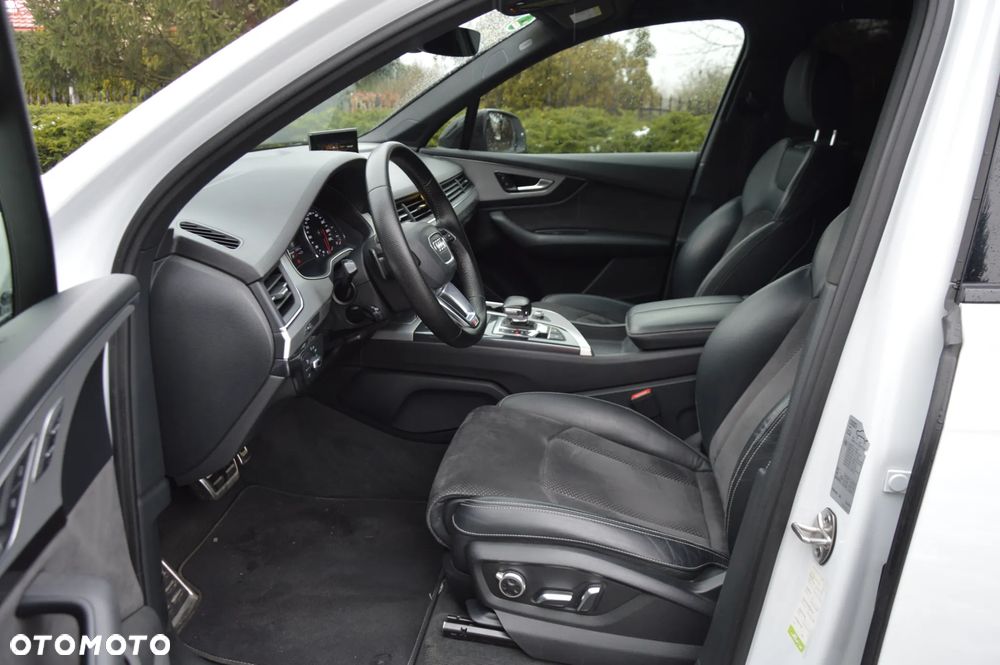 Audi Q7 3.0 TDI Quattro Tiptronic - 8