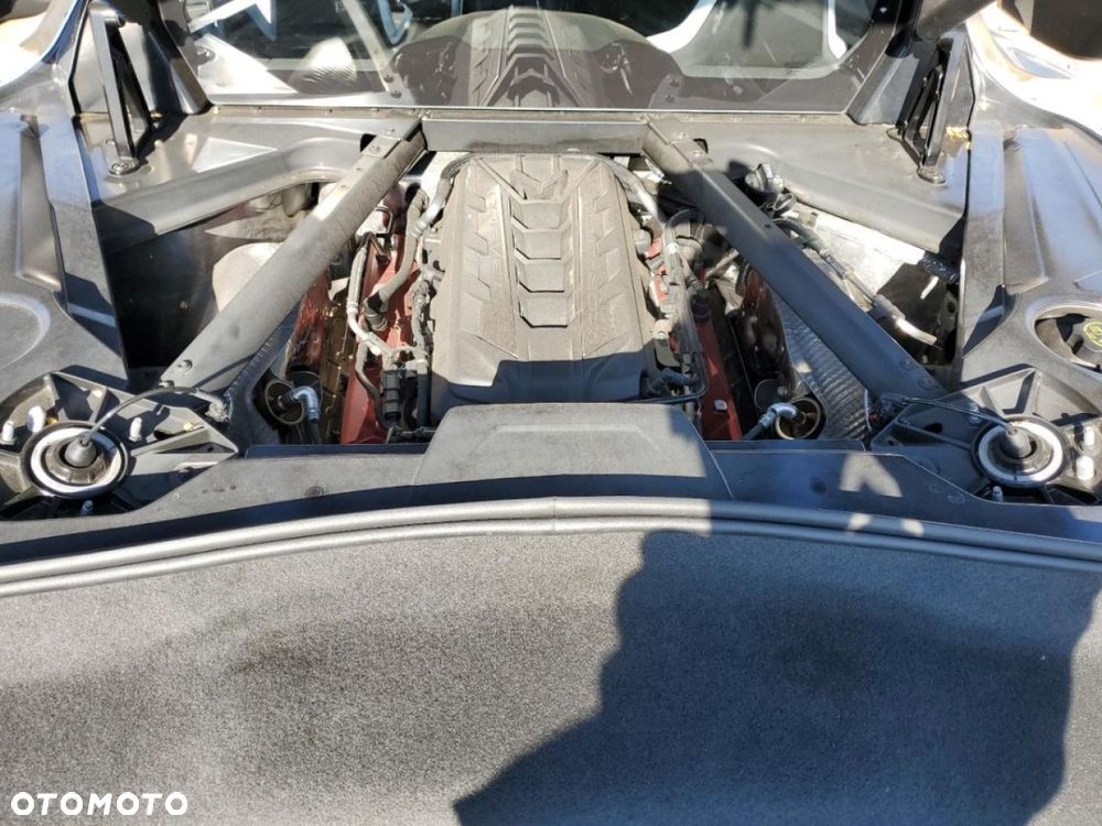 Chevrolet Corvette - 11